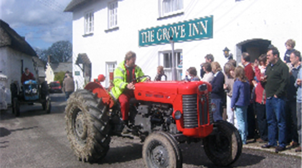 Grove Inn Picture 1