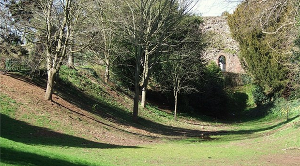 Rougemont Gardens, Exeter Picture 2