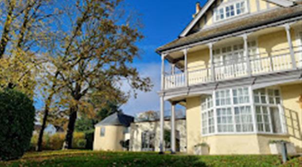 Buckfast Abbey North Gate House Hotel  Picture 1