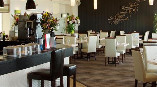 Pier House Bar and Bistro Picture 2