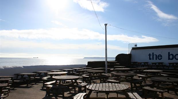 Boathouse Bar Picture 2