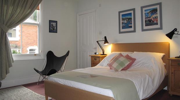 Hill View House Dartmouth Picture 1
