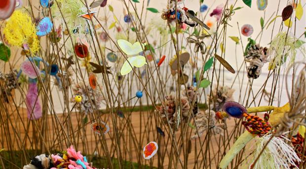 Thelma Hulbert Gallery Picture 2