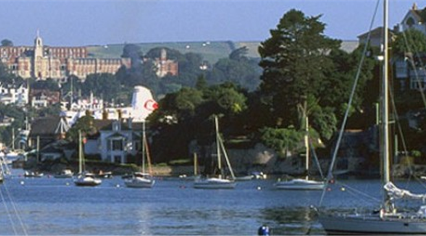 Royal Castle Hotel  Picture 1