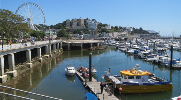Torquay Picture 3