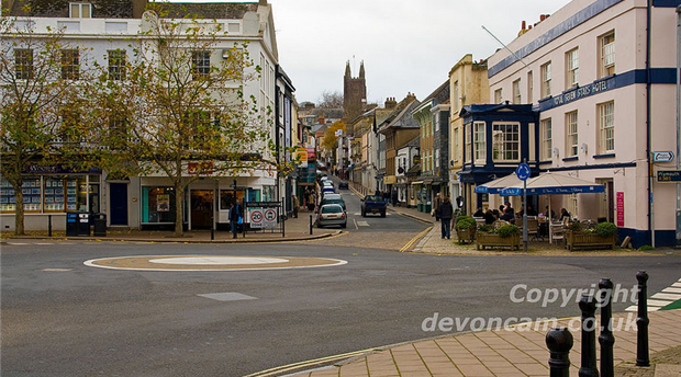 Totnes Picture 1