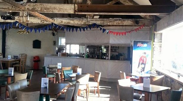 Mayflower Bar Picture 1