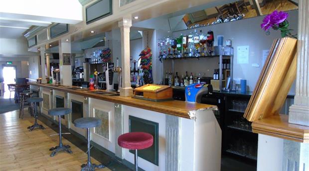 The Strand Inn Picture 1
