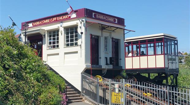 Babbacombe Cliff Railway Picture 1